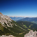 Blick nach Norden Richtung Karwendel, links Serles