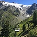 Die Hütte Les Grands unterhalb des gleichnamigen Gletschers