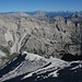Rückblick vom Gipfelanstieg hinüber in die Sennesgruppe.