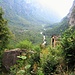 Una cappelletta di fianco al sentiero, da qui si vede bene il solco vallivo della Val Bavona. 