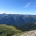 Blick zum karnischen Hauptkamm, im Hintergrund Sextner Dolomiten