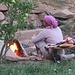 Tardo pomeriggio: le donne stanno preparando il pane.......