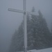 Mystik beim Gipfelkreuz - oder etwas prosaischer: Nebel als ständiger Begleiter