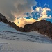 Hallstätter Gletscher mit Niederen Dachstein und Hoher Dachsteinscharte (Bildmitte)