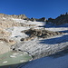 Bald eine Alpinwanderung? Man könnte das Gletscherchen auf der Westseite fast komplett umgehen.