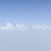 Blick nach Nordosten: Nur die höchsten Berggipfel des Rätikons recken sich aus dem Nebelmeer und bekommen Sonne ab 