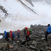 "Nasser" Abstieg vom Piz Buin (3312m) zur Fuorcla Buin (3051m), wo wir die Gletscherausruestung deponiert hatten.