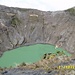 Spektakulär gefärbter Säuresee in der Gipfelregion des Vulkan Irazù (3432 m). Ein Säuresee entsteht durch von aufsteigenden Schwefeldämpfen zu Tonstaub zersetztes Gestein.