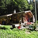 die Hütte "Grassenbündi"auf ca.1620m, nur zeitweise bewirtschaftet, aber mit einem Selbstbedienungsangebot für Getränke