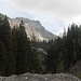 Der erste Blick auf das mächtige Gipfelmassiv der Fallesinspitze