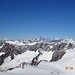 Die ewig winterlichen Hochalpen mit dem stets prominenten Finsteraarhorn, der König der Berner Alpen.