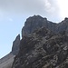 <b>La sella Schlicker Schartl (2456 m) offre una bellissima veduta sulla cima dell’Hoher Burgstall (2611 m).</b>