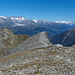 Spitzhorli 2726 m in der Bildmitte mit dem Steinmann; gab dem dreigipfligen Berg den Namen