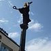 die heilige Sofia, eine 24m hohe Bronze-Statue - ein bekanntes Stadt-Symbol