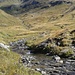 A destra verso il Passo di Poyala.