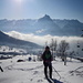 Noch treibt die Bise den Nebel um den Chapf. Im Hintergrund der Stock-Mürtschen