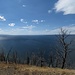 Ich möchte es nicht versäumen, Euch den überraschend großen Yellowstone Lake vorzustellen: er nimmt immerhin 2/3 der Fläche des Bodensees ein und friert im Winter großflächig zu.