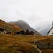 Am Hotel Belalp 2130 m,<br />Wettercheck vor dem Frühstück<br />