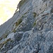 "Klettersteig" durch die Fliswand (1)