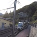 <b>Verdasio, stazione a valle della funivia per Rasa (530 m).<br />La ferrovia a scartamento ridotto Locarno-Domodossola, che collega le linee del Gottardo e del Sempione, fu realizzata tra il 1912 e il 1923.</b>
