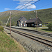 Der Bahnhof Kongsvoll - in 400m Entfernung steht noch die Kongsvold Fjellstue. Sonst hat es aber keine Häuser weit und breit.