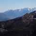  qui si vede l'Aprica e il monte Adamello mentre in primo piani la cresta che conduce alla Punta Pesciola