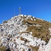 La croce della Punta Cermenati vista dal rifugio