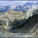Cristallina, auf dem Gipfel, Blick auf die Aufstiegsroute und hinunter zur Cristallinahütte.