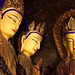 Skulpturen im Tsuglagkhang von Gyantse.