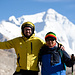 Tobias und Tashi, unser Guide. Im Hintergrund der Everest.