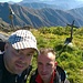 Foto ricordo Monte Capio 2172 mt,prima di lasciare questa gran bella cima panoramica...Bella gita!!