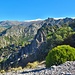 Blick vom Kamm zu Trevenque (links) und dem Hauptkamm der Sierra Nevada