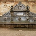Granada: Der Brunnen „Pilar de Carlos V“ ausserhalb der Alhambra.