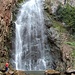 beim beeindruckenden Vilpianer Wasserfall