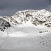 <b>Lo sguardo si alza spesso verso nord, ad ammirare il Pizzo d’Era (2618 m), una delle mie mete scialpinistiche preferite.</b>