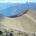 Veduta verso l' Alpe di Tremezzo e il monte Crocione. <br />Aspettatemi ora arrivo...