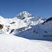 <b>L’Alpe di Lago, una proprietà del Patriziato di Airolo, si presenta con uno splendido altopiano innevato, impreziosito da un laghetto di circa 250 m x 150 m.</b>