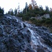 Wasserfälle en masse in der Abstiegs"route"