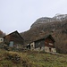 Alte Häuser auf der Alp Hubelti (1454m).