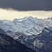 Noch ein Blick zu den Glarner Alpen unter den dunklen Wolken