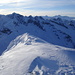 Gipfel erreicht, Blick nach Westen zum Großen Löffler(3376m)