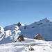 <b>Rotondohütte (2570 m) e Pizzo Lucendro (2963 m).</b>