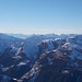 Der Weitblick nach Westen reicht bis in die Lechtaler Alpen - lange genießen kann ich ihn freilich nicht...