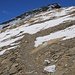 Knapp oberhalb 2700m traf ich auf den markierten alpinen Bergweg dem ich schliesslich über den Südgrat bis zum Gipfel folgte.