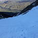 Schöner Trittschnee auf Jakobs Plätz. Unten bereits an der Sonne Spiez, Bürg und Faulensee über dem Thunersee