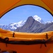 Blick auf Riffelhorn und Dent Blanche aus dem Zelt auf dem Gletscher