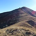 Dalla q1585, o cima di Screvia S-E, si ammira la piacevole cresta N del Monte Bar