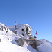 rifugio con bandiera
