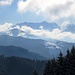 verzuckernder Neuschnee, blauer Himmel und verziehrende Wölkchen - was will man mehr