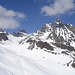 Blick zur mächtigen Verpeilspitze(3425m), links hinten der Schwabenkopf(3379m), 2 Sommerziele